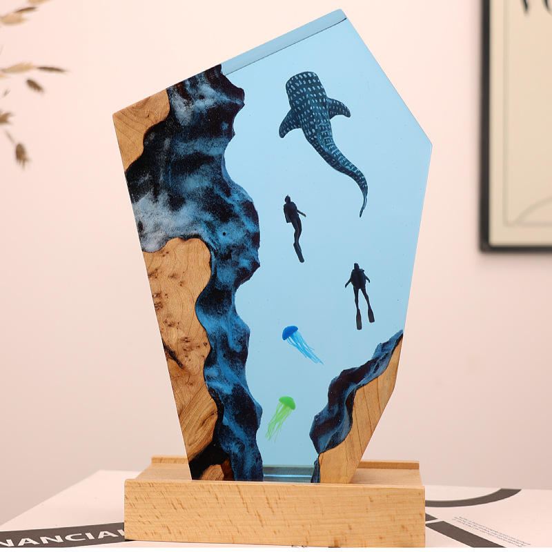 Resin Art For Wedding Gift - ของตกแต่งเรซิ่นรูปน้ำพุร้อน วาฬ นักดำน้ำ แมงกะพรุน เรืองแสง ของตกแต่งบ้านสุดสร้างสรรค์