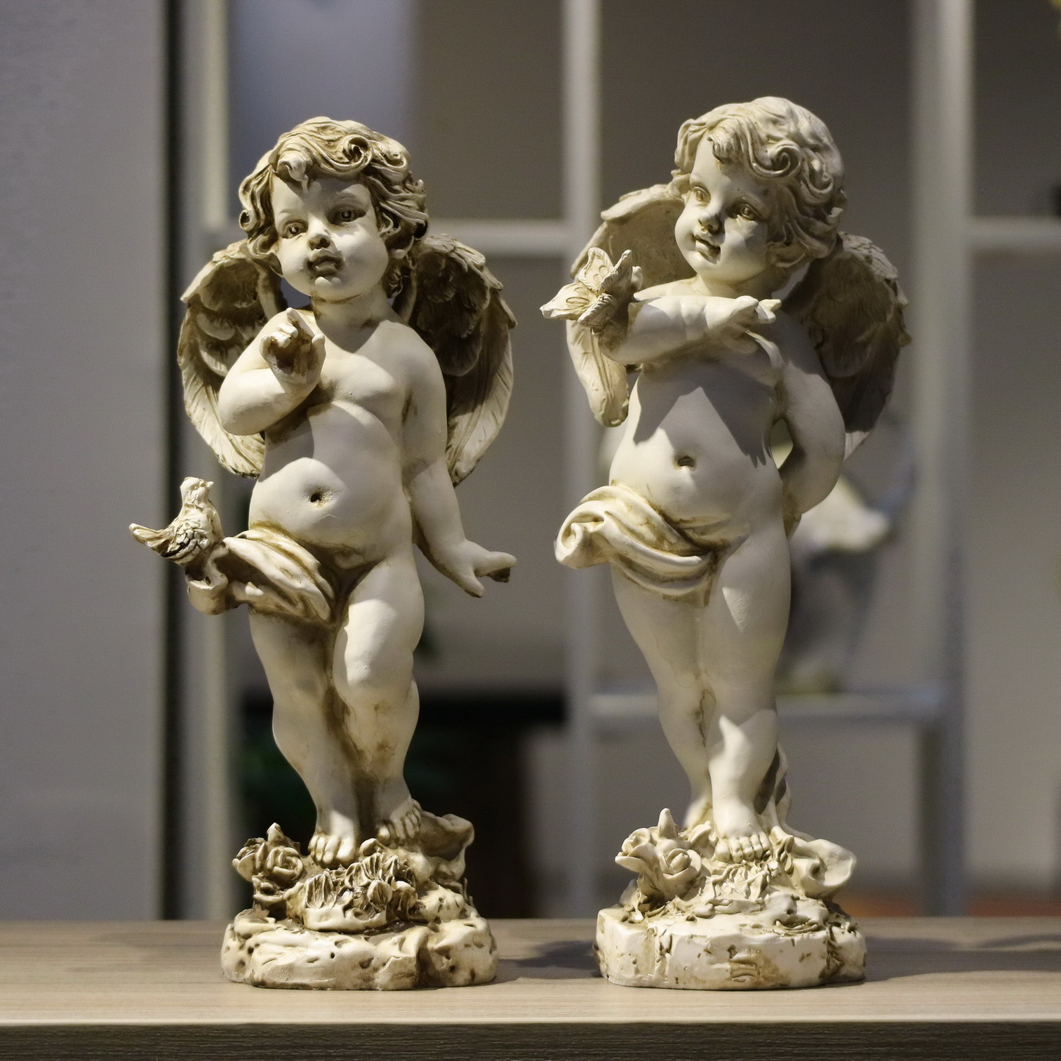 Resin Art For Wedding Gift - รูปปั้นนางฟ้าเรซิ่นสไตล์เรโทร 29 ซม. ของตกแต่งบ้าน ของตกแต่งสวน งานศิลปะ